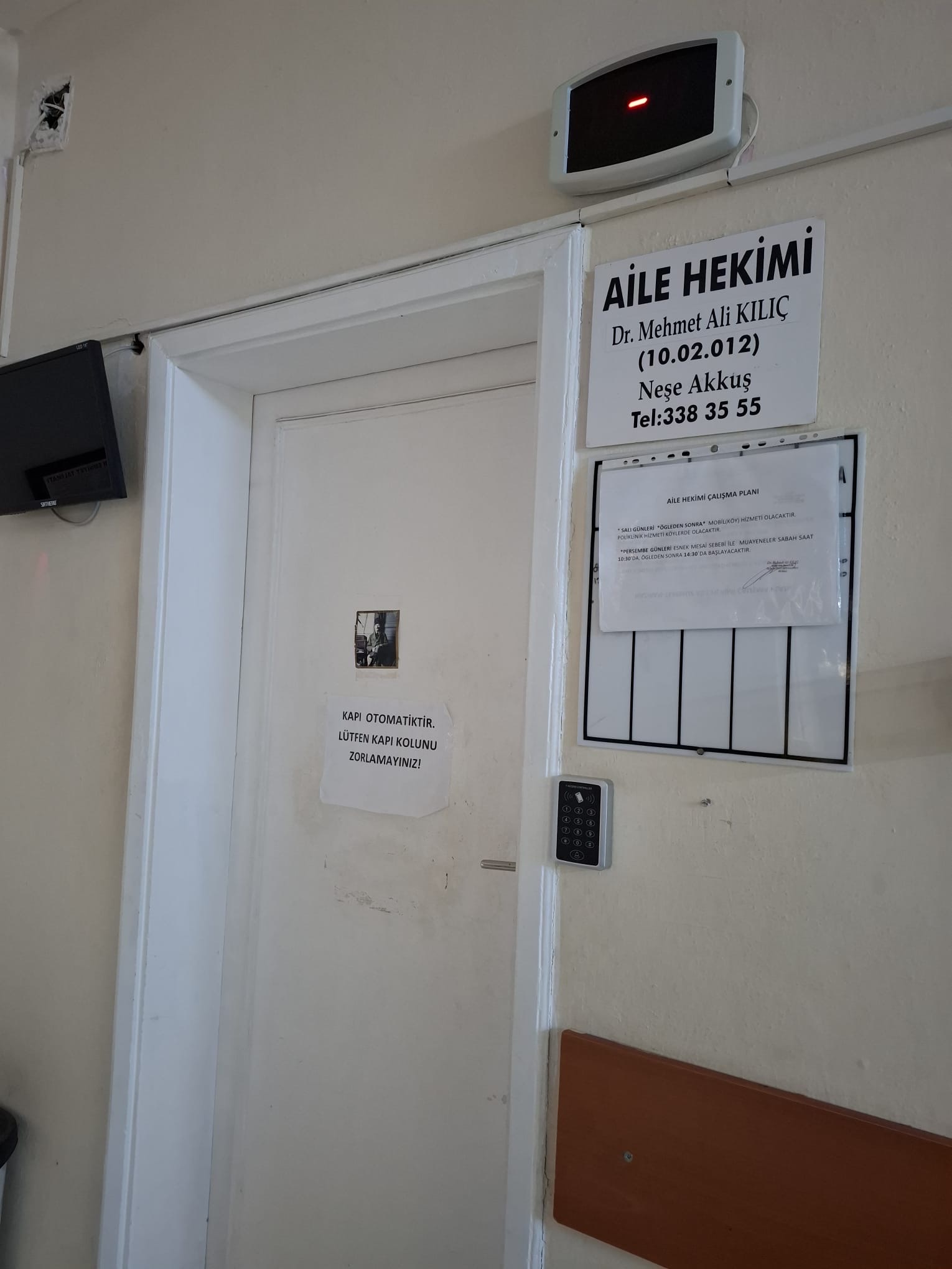Hekim Kapısı ve Çalışma Takvimi